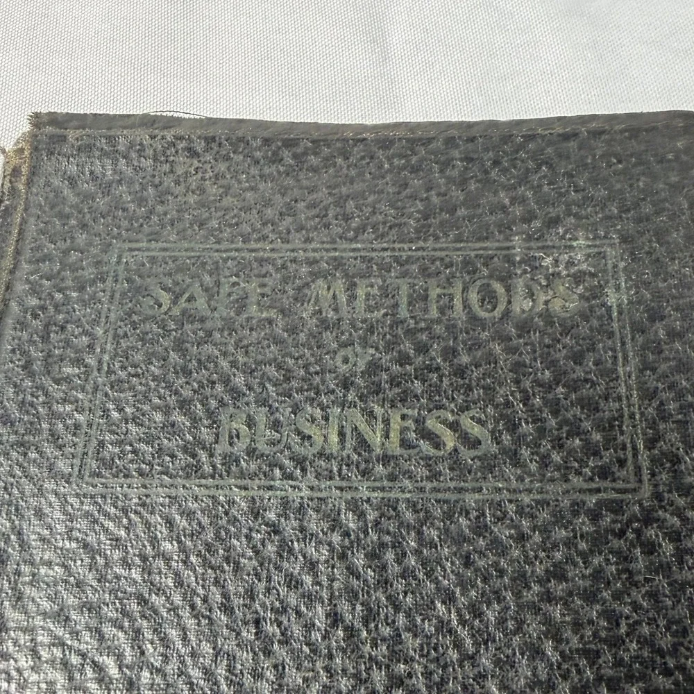 1922 J.L. Nichols The Business Guide Safe Methods of Business Book Black Leather